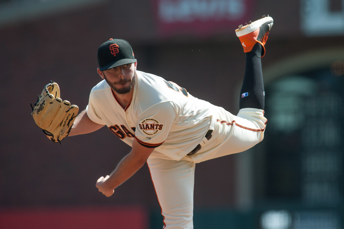 SF Giants LHP Andrew Suárez pitches against the dreaded Dodgers. (2018)